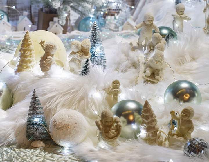 A decorated holiday vignette