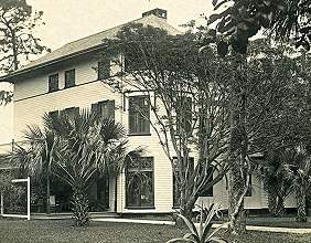 Archival view of the Stetson Mansion