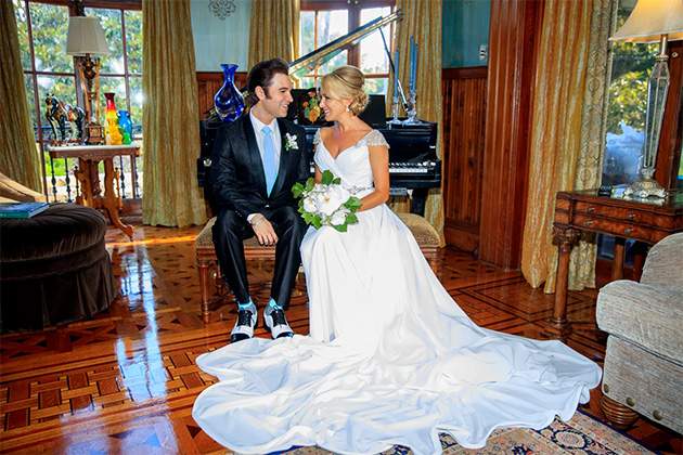 weddings wedding packages carousel gal img 4 wedding couple